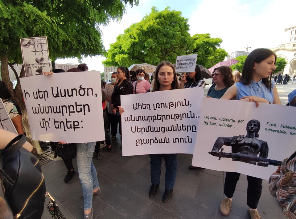 «Մայրիկ» շարժումը  հանուն  հայ  ռազմագերիների ազատության