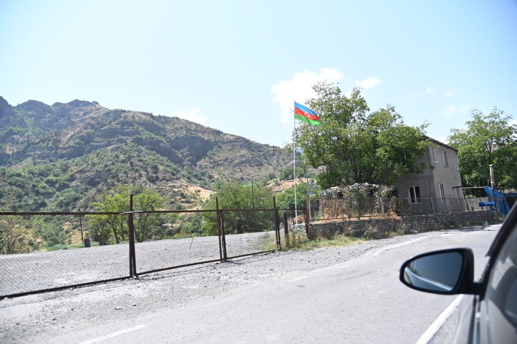 The Azerbaijani armed servicemen blocked the road from Goris to Vorotan in the Syunik province of Armenia